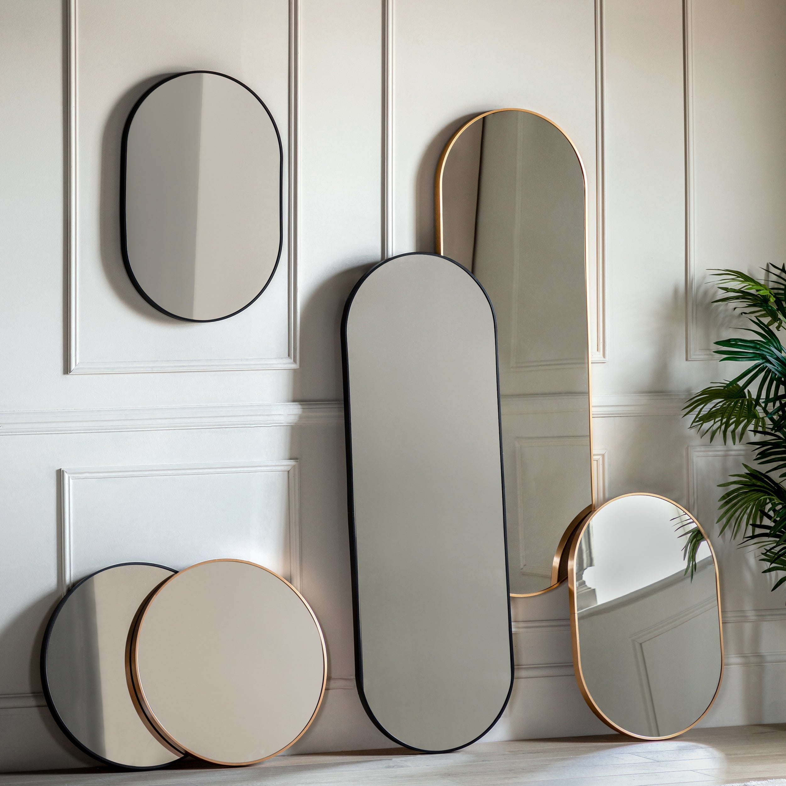 Amos Black round delicate frame mirror