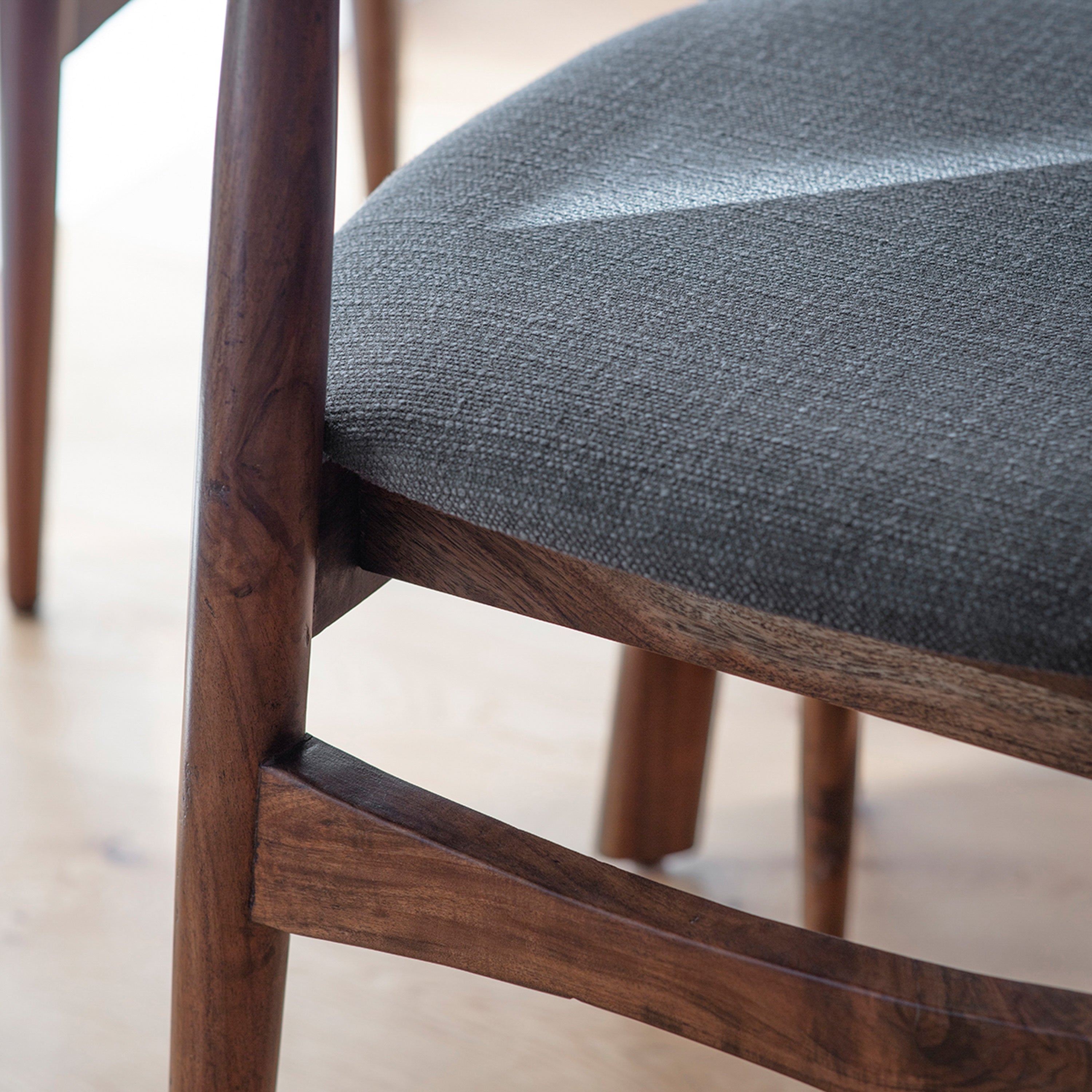 Amos Barcelona Chair (2pk)