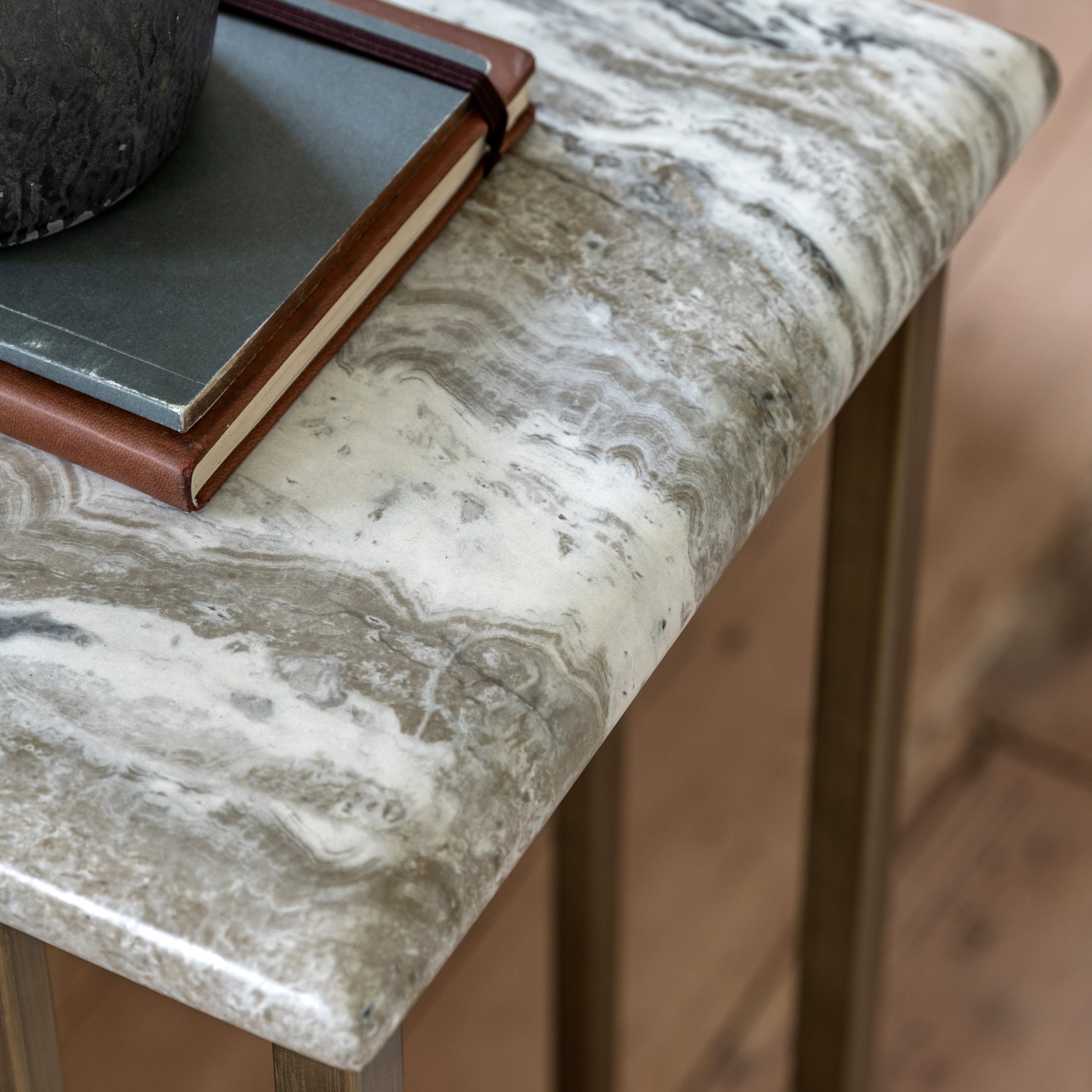 Amos Lusso Supper Table