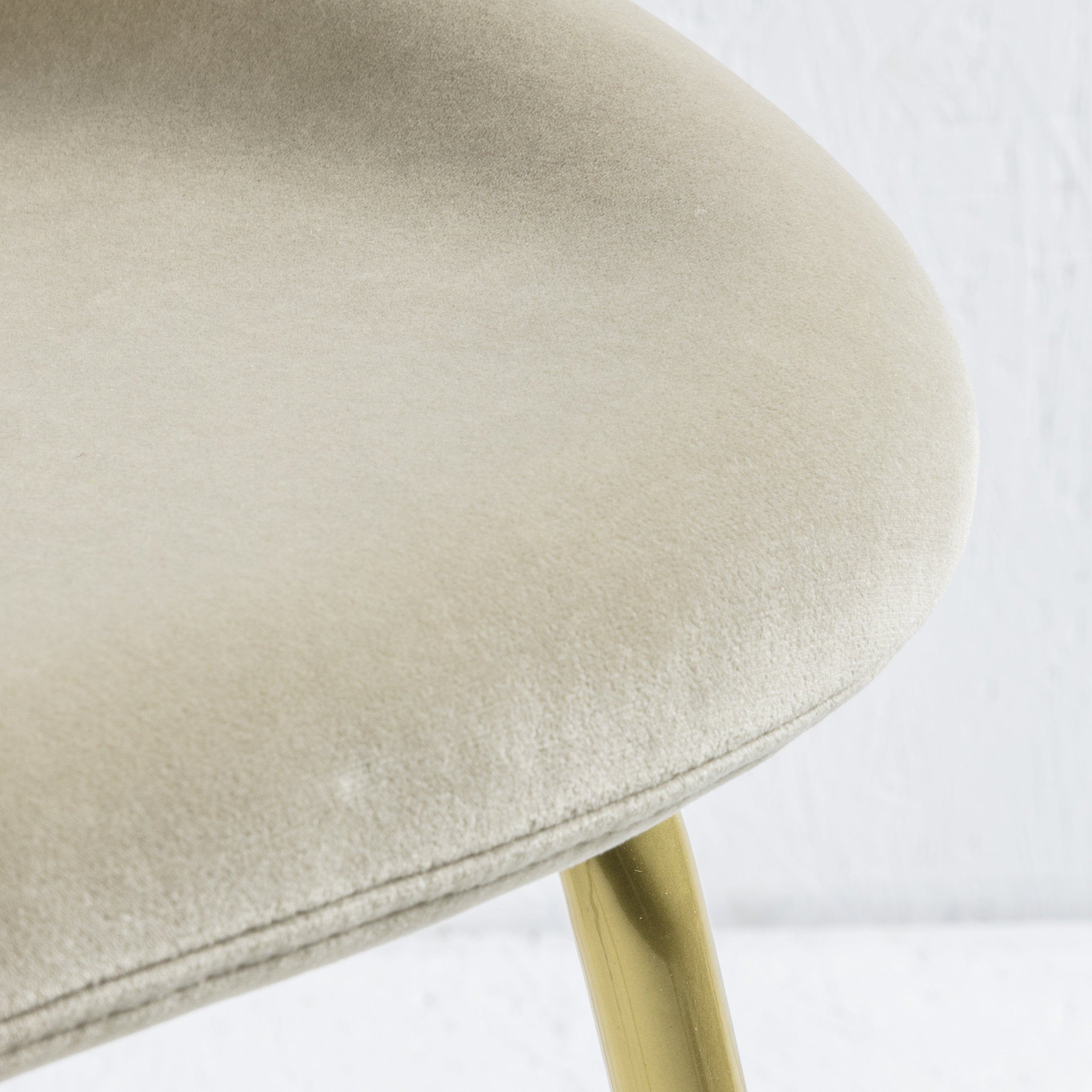 Amos Flanagan Chair Oatmeal Velvet (2pk)
