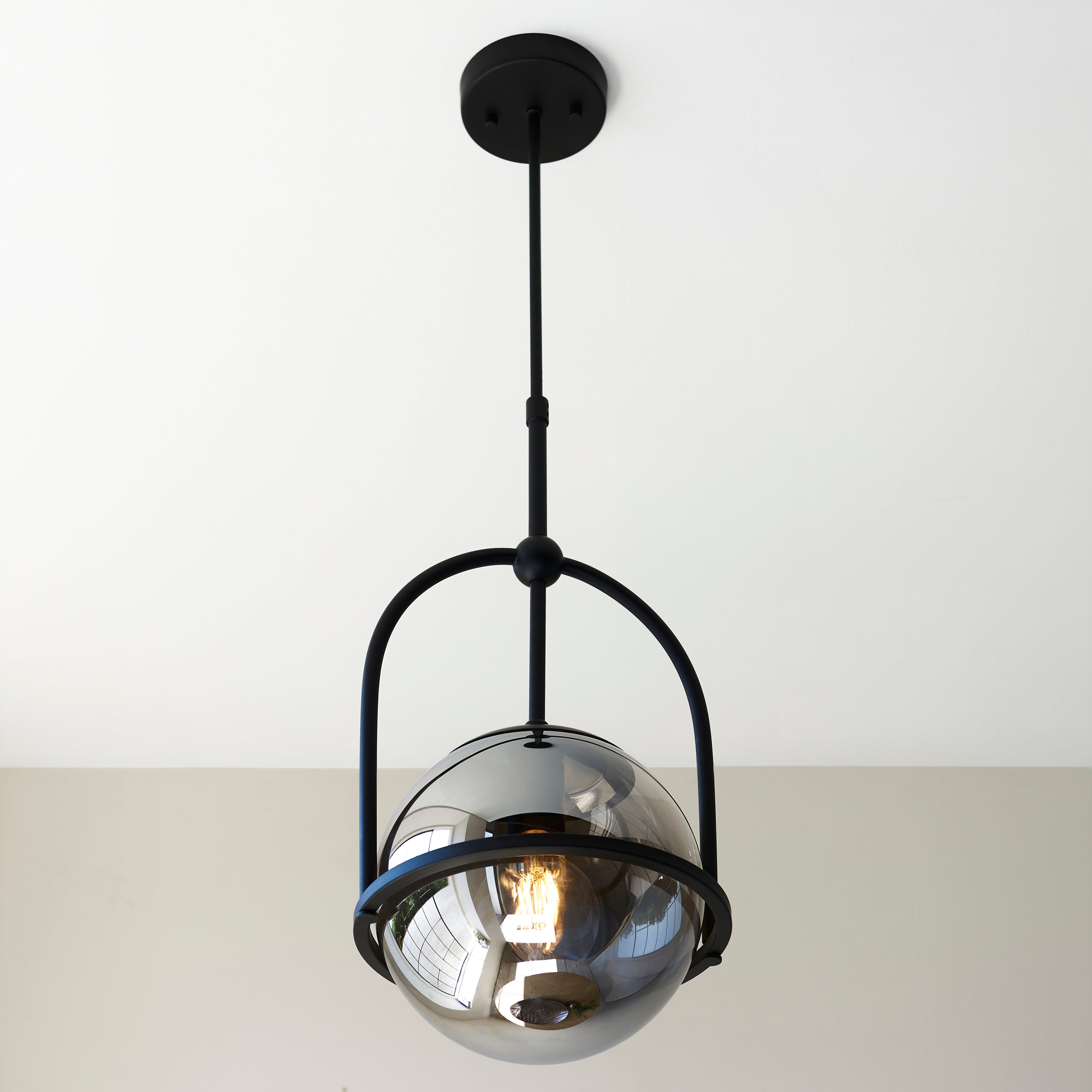 Amos Penthouse Single Pendant Black